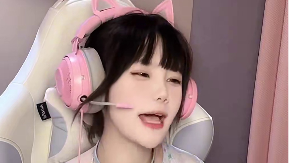 怎么和我想的不一样？#穿越火线 #游戏日常 #饱饱