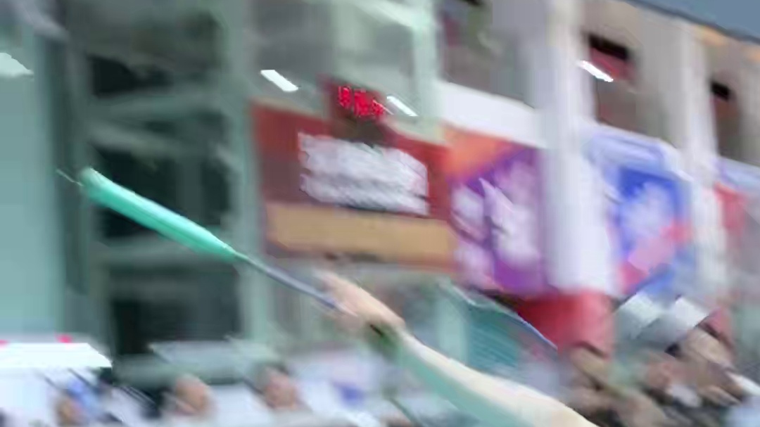 来宜昌后发现打卡攻略原来是羽毛球… 