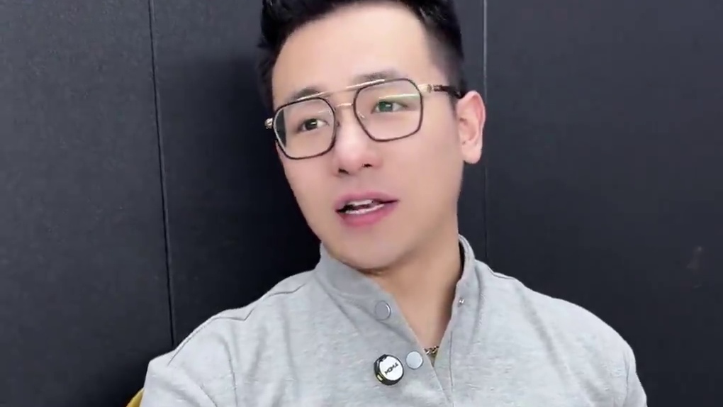 《水瓶炮》——学会这招，你也能去打林丹杯 #羽毛球 #小阳哥 #羽毛球基础教学 #羽毛球顿悟 #羽球