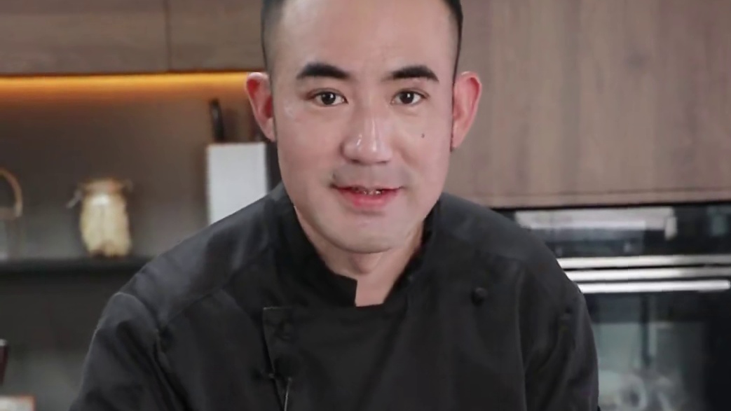 当您没胃口的时候可以试试这个#酸辣汤 ，真的是会烧开水就会做，您啊一定要收藏好，酸爽开胃，连喝三碗都