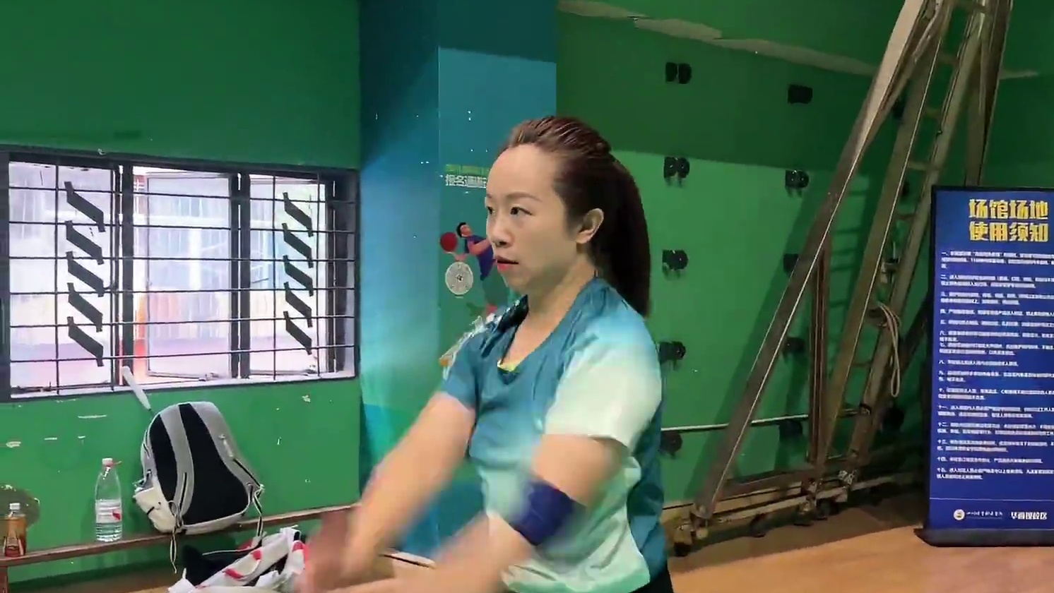 退役多年，看我如何“磨老刀” #羽毛球训练 #羽毛球恢复 #因为热爱所以坚持