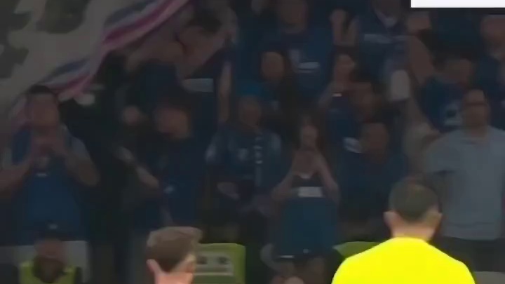 下半时开场闪击！莱昂纳多门前抢点破门