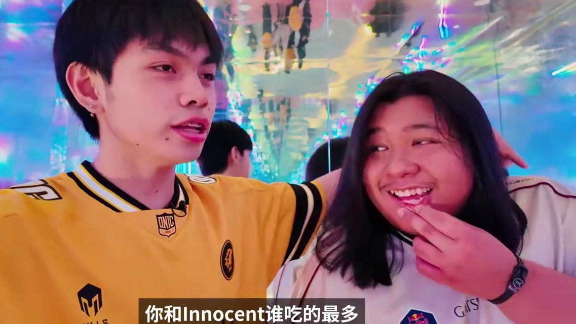 究竟是什么照片能让Kairi向导演发出大囚荒天指，而转眼YumS开始大爆料队内谁是大胃王，还与K1N