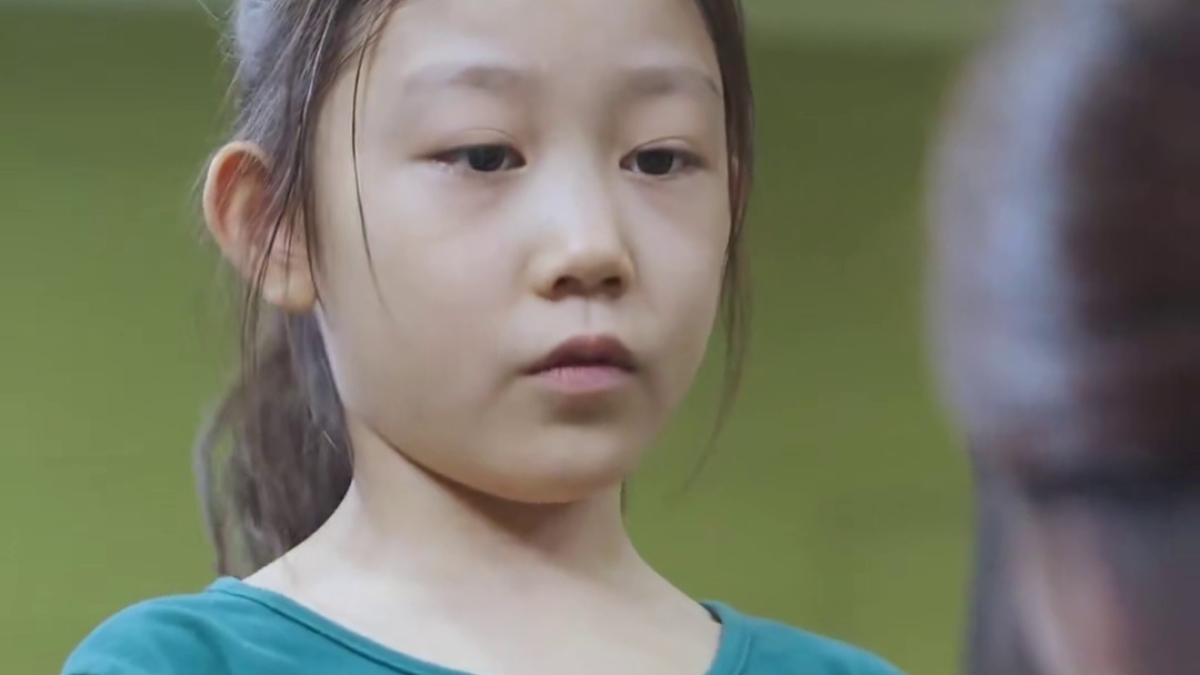 顶流影后她来自古代 #短剧 #短剧推荐 #顶流影后她来自古代 #将军你变霸总了 #一个片段看完一部短