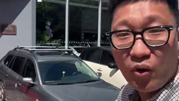 风云A9L提车！交付不是终点，而是终身服务的起点！