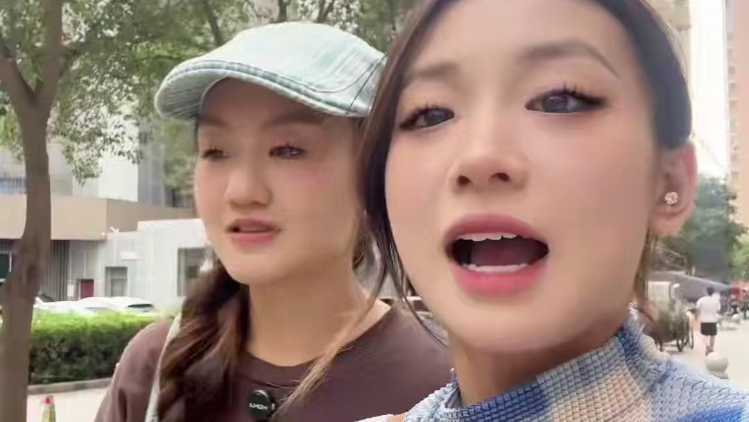 卖爆了！赶紧抢！#超值券 #宝藏小店 注：• 单次消费不限制使用张数
• 不与店内优惠同享
• 发票