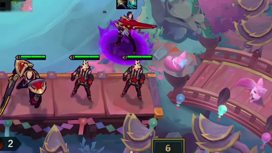 太阴了，开门女警专打下三路，C位没了那不是轻松拿下？