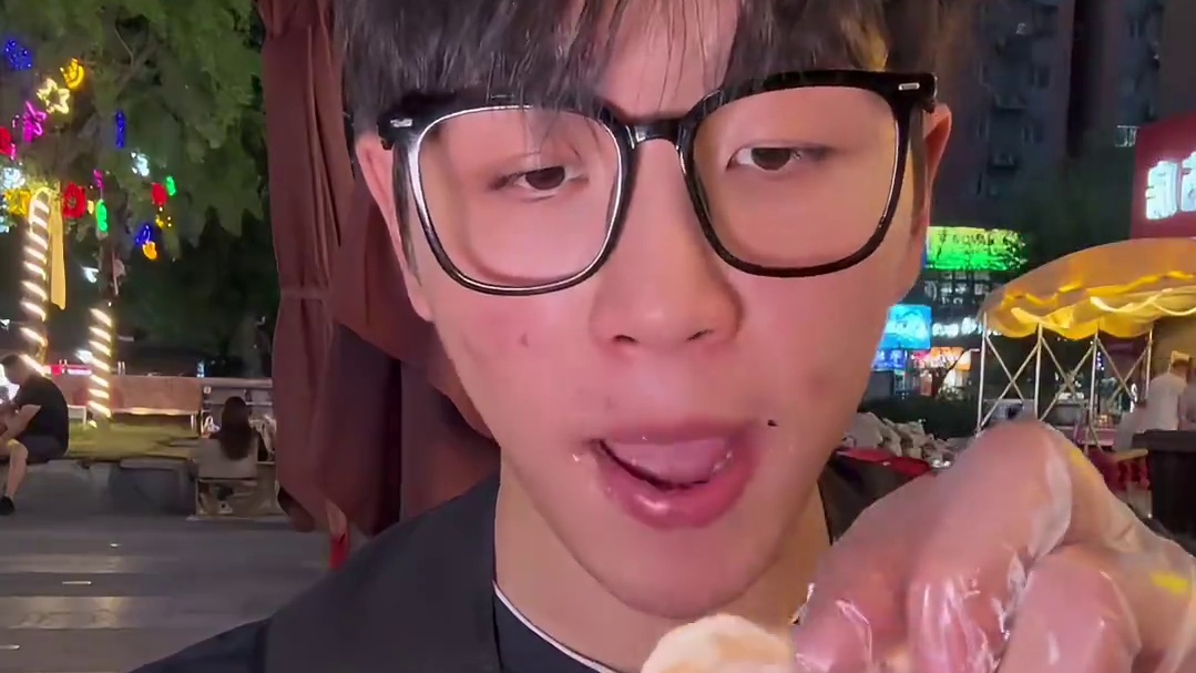 郑州汉堡炸鸡挑战！45分钟吃完得500！小伙能不能成功！#吃货日常 #美食vlogo #今天吃啥