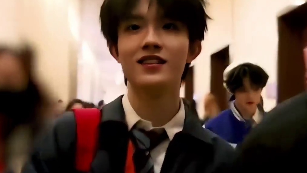 苏新皓身上的反差感