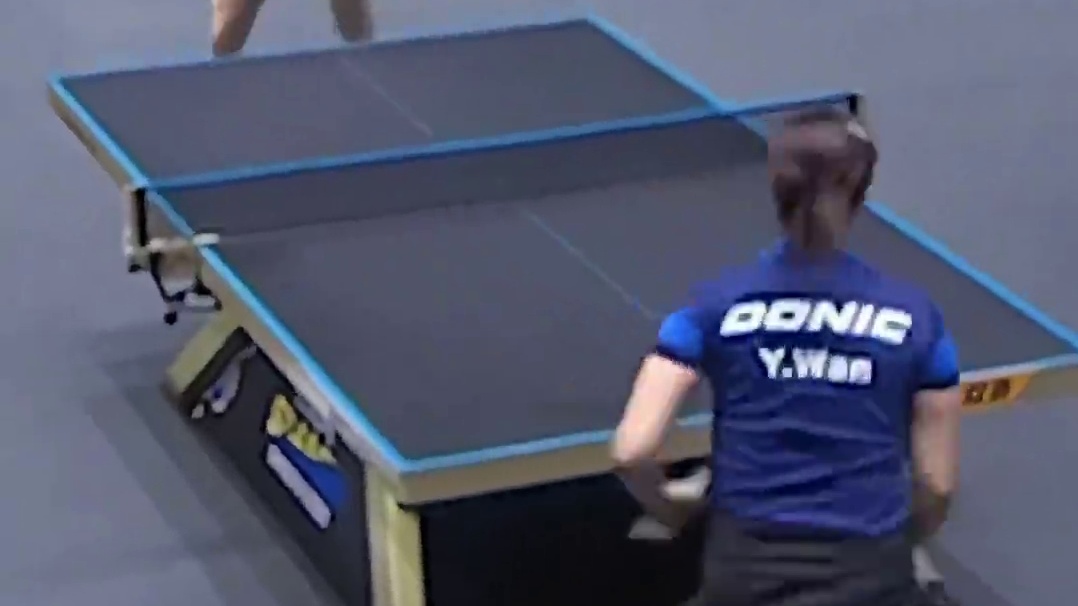 恭喜王曼昱3-0万远拿下欧洲大满贯女单开门红！对手都被打出表情包了#王曼昱