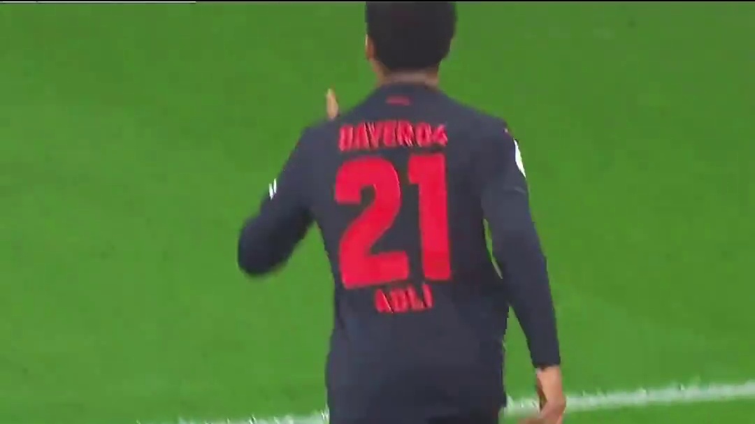 从降级区到三线不败争冠！阿隆索只用了一个半赛季