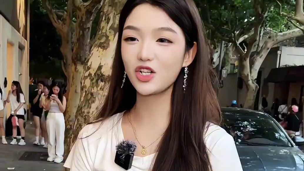 性格好的小姐姐 喜欢高高的微胖男生