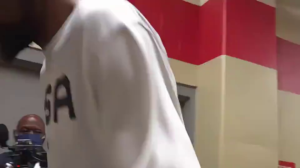 杜兰特因为伤病缺席小组赛第一战