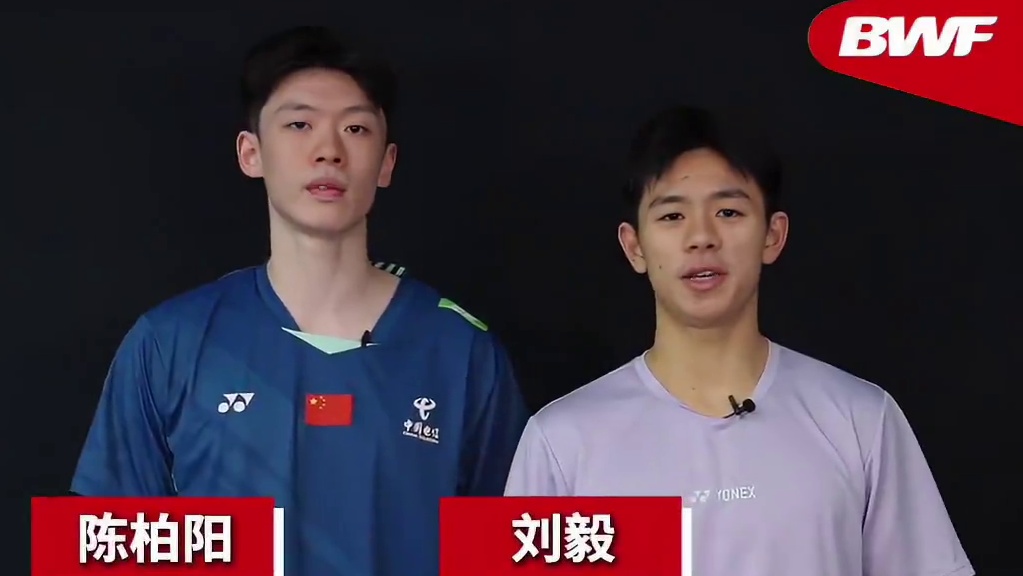 100分颠球挑战 一桶一盖，接受挑战