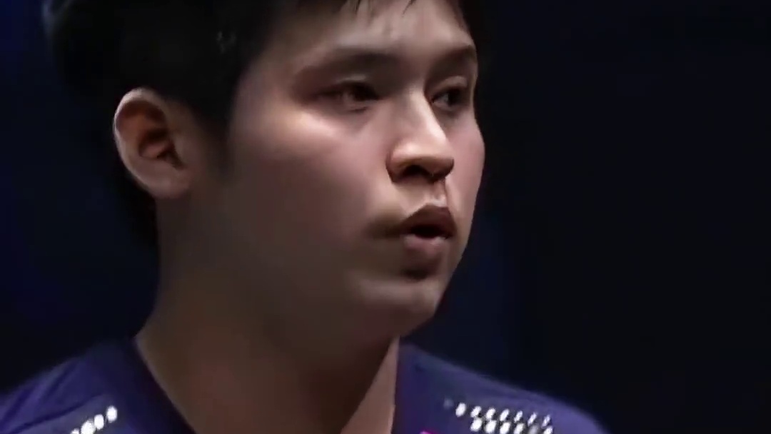 林诗栋蒯曼晋级混双8强，3-2击败弗朗西斯和考夫曼