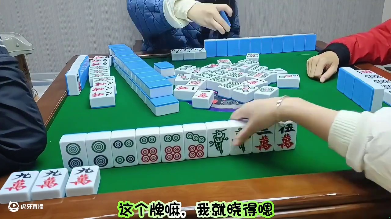 两鸡在手，只为摸三鸡！最后果然被我摸到