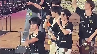 時代少年團演唱會暴力安檢，是要把粉絲都逼瘋嗎？