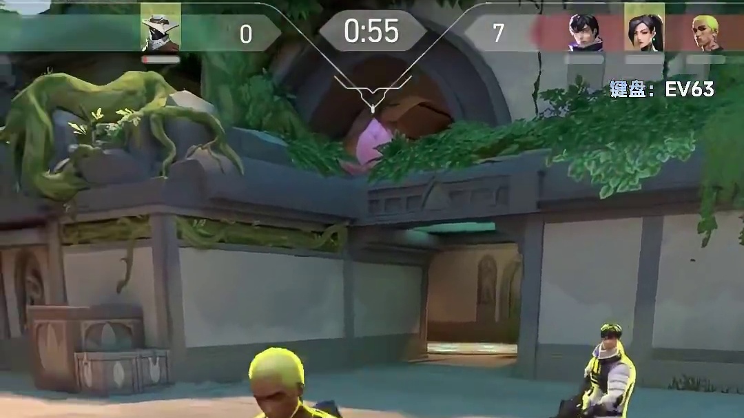 奶妈在身边的时候，我绷不住了