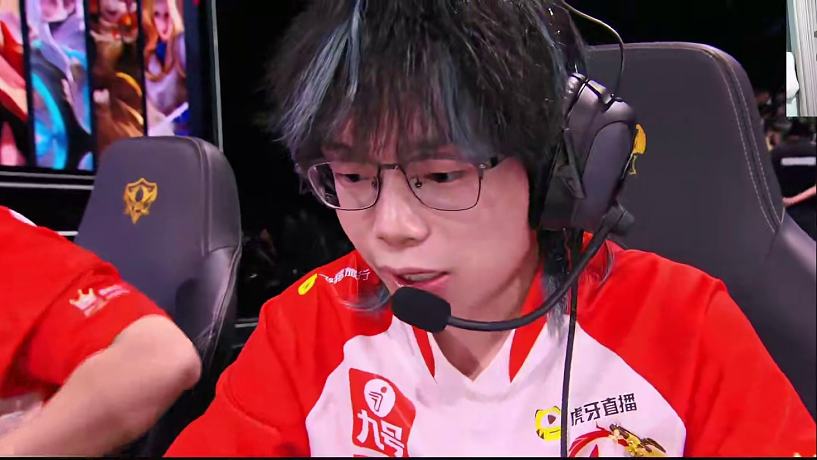 8.22 AG超玩會(huì)丶Cat直播名場(chǎng)面