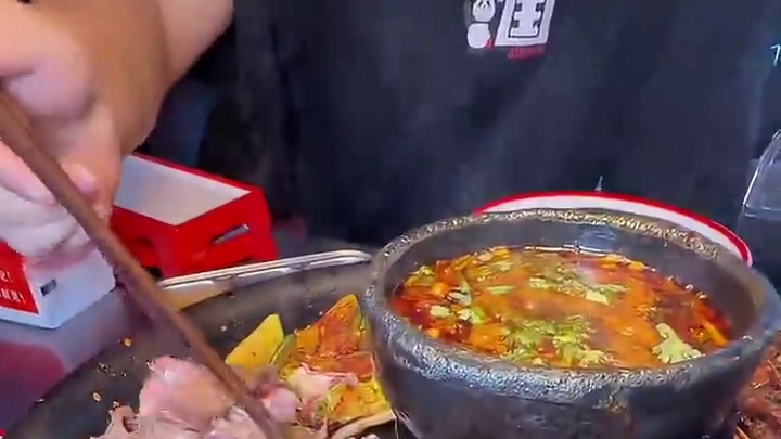 外地人来贵阳吃到嘴抽筋的72小时