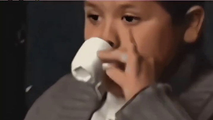 一个人乐是独   一群人疯笑才叫共享～