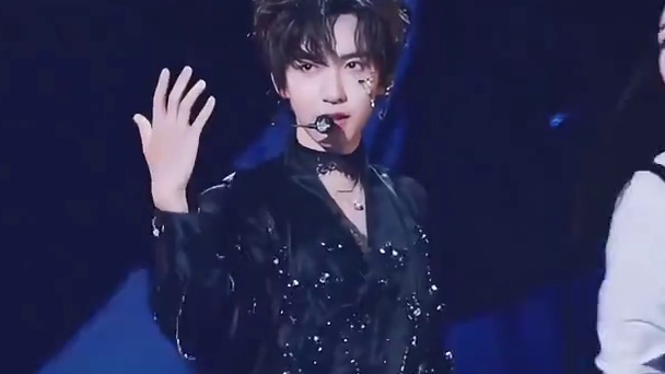 爱豆也不一定要身材高大