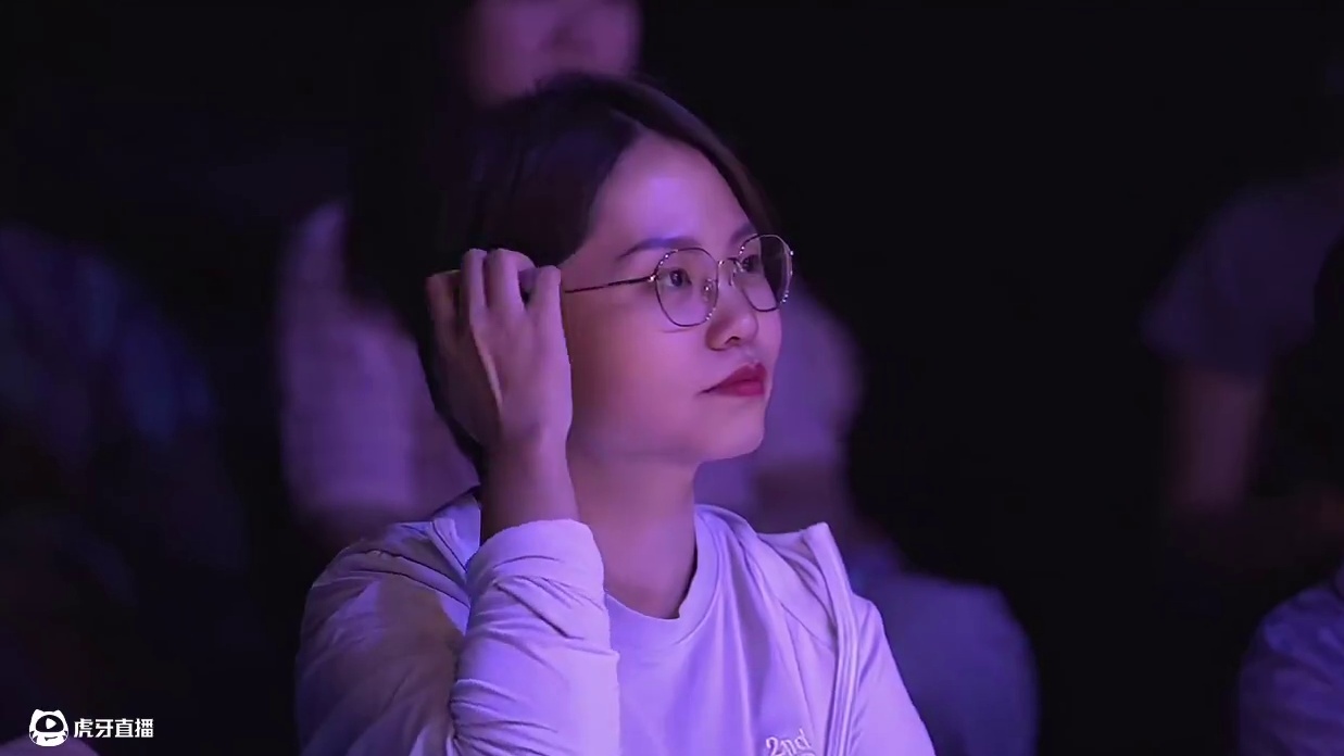 推开窗，我看见了李霄云 #自然之光戏剧节 #遥剧场 #银川 #夜绽生活节 #日落后100种生活新主场