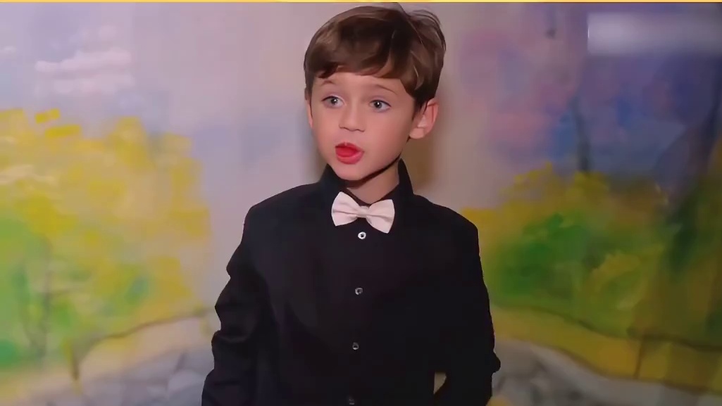 第一集亿万富豪儿女们的奢侈生活