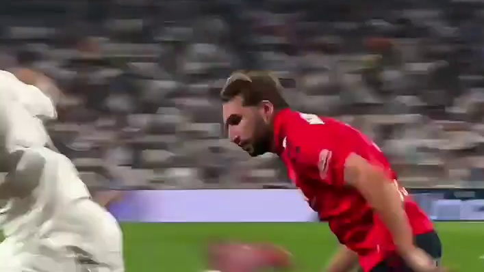 姆巴佩也很无奈，只有他一个人冲锋陷阵