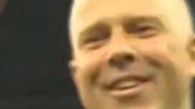 16岁踢英超是什么感受#足球