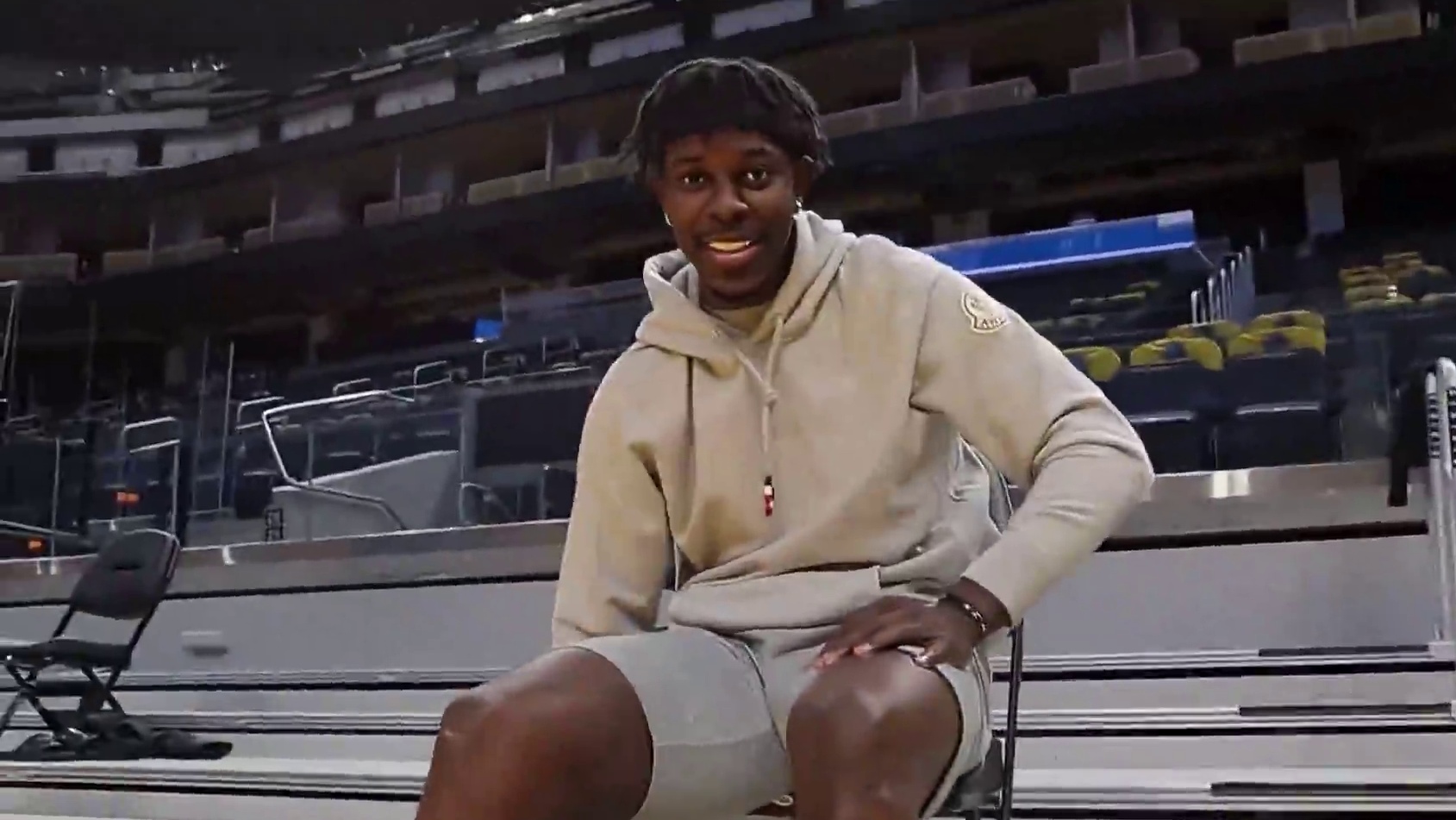 为了得到巅峰霍勒迪 各支球队都付出了多大的代价？