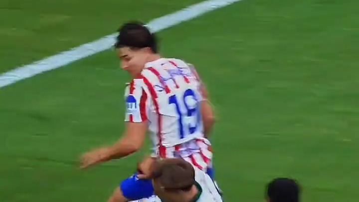 有没有踢球的人来说说这一脚的含金量