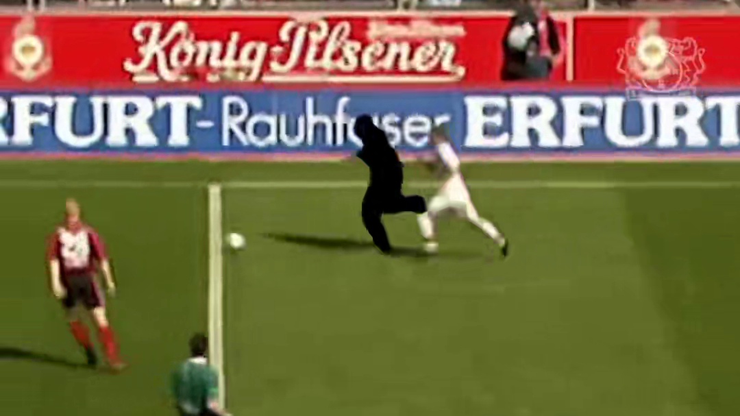 是谁呢，好难猜啊