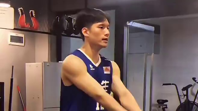 篮球专项下肢训练安排拿走