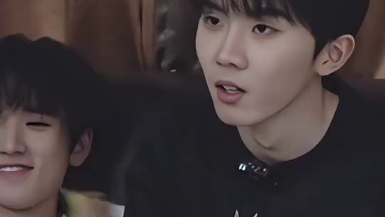 轻轻一句话又被勾到了