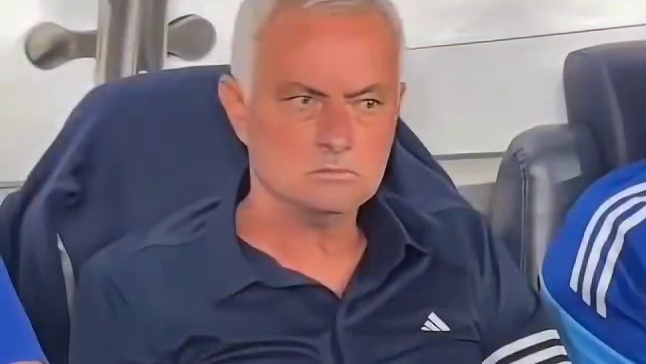 无缘欧冠正赛！费内巴切宣布与穆里尼奥解约