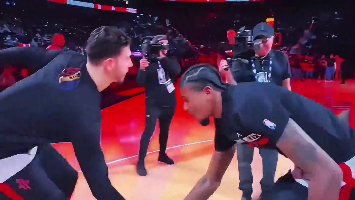 爆砍42分， 太恐怖了！ 本赛季三杀