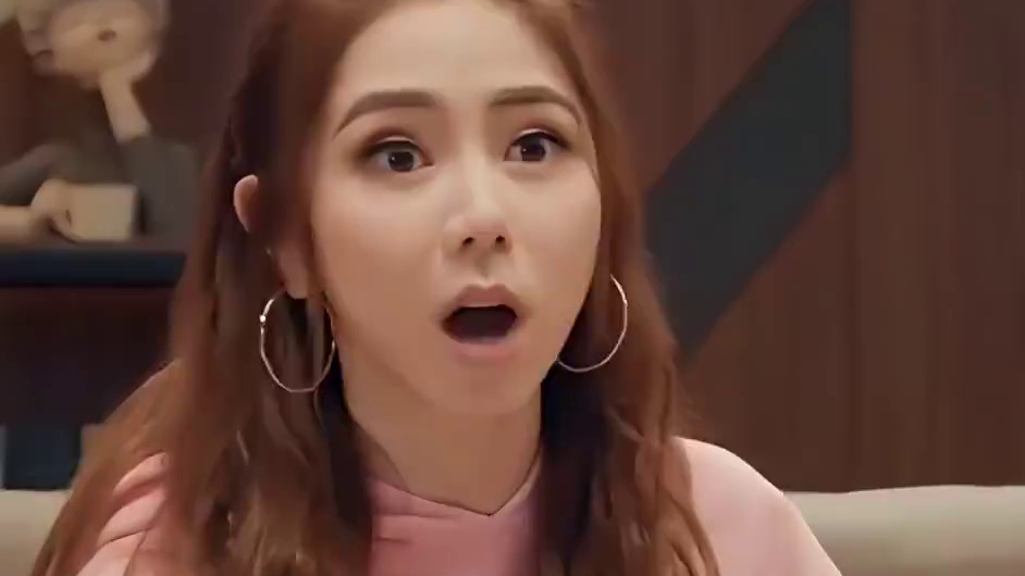 邓紫棋：我们一起奋斗