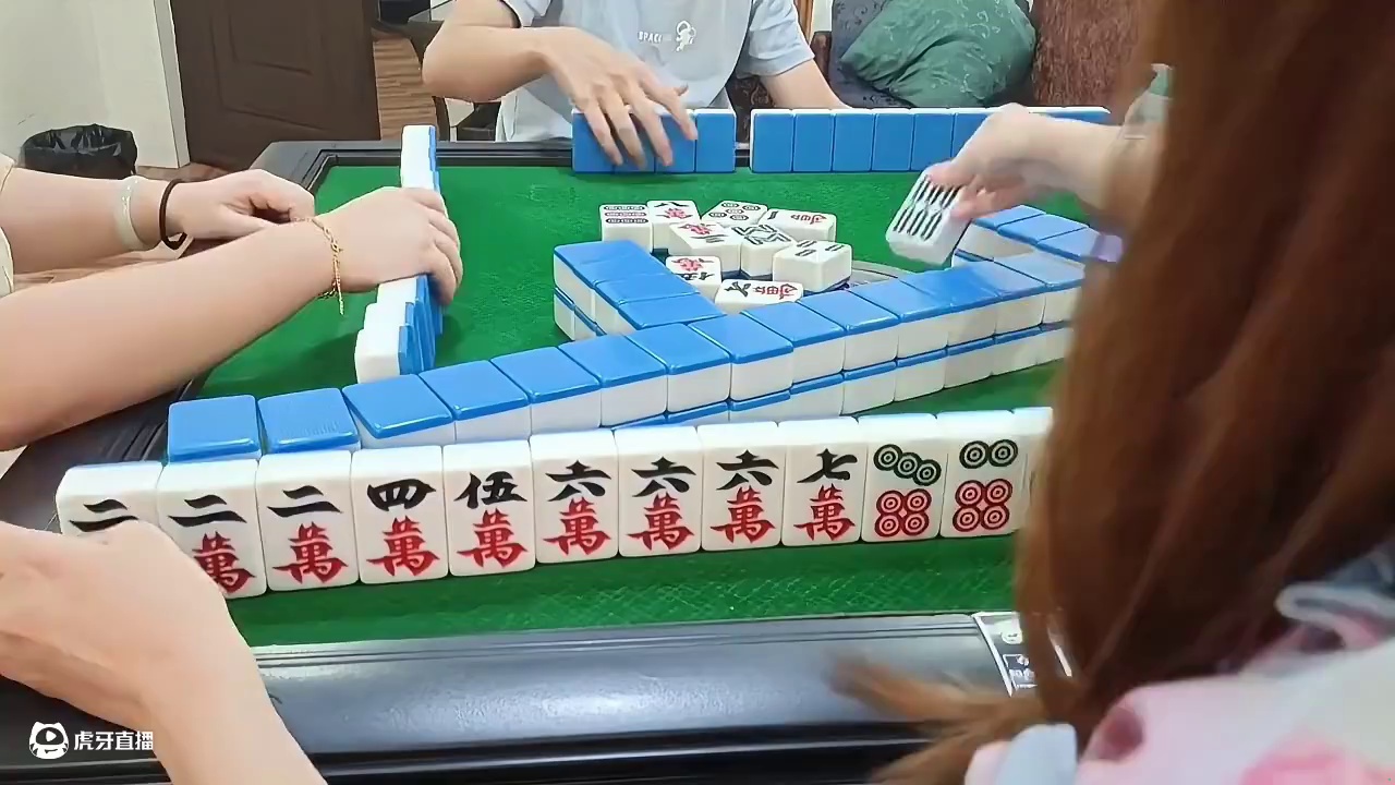 两把豪精！一把三鸡豪！爽歪歪