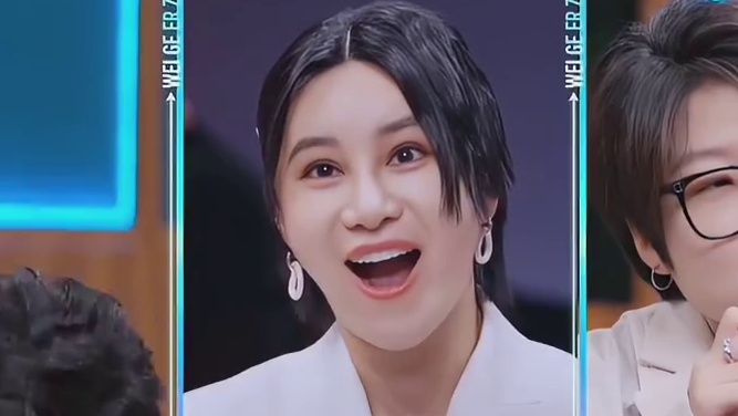 看来我替别人尴尬的毛病还没好