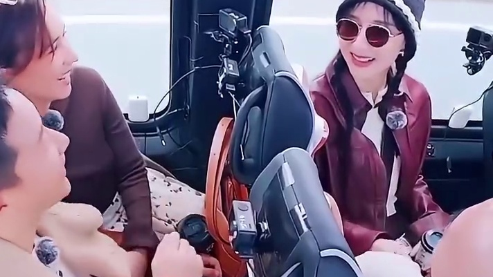 胡静夫妇结婚多年还有热恋感