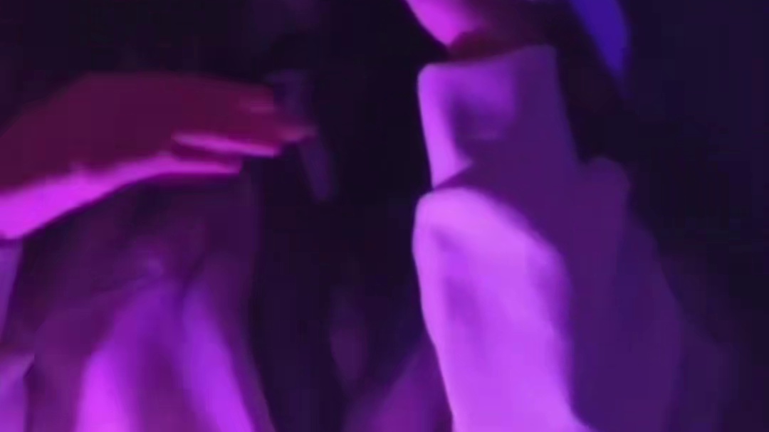 不吃大饼 不听故事  不收破烂️