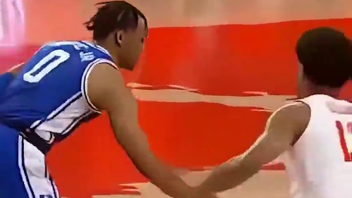 NCAA赛场惊现废人级恶意犯规，篮球不该如此