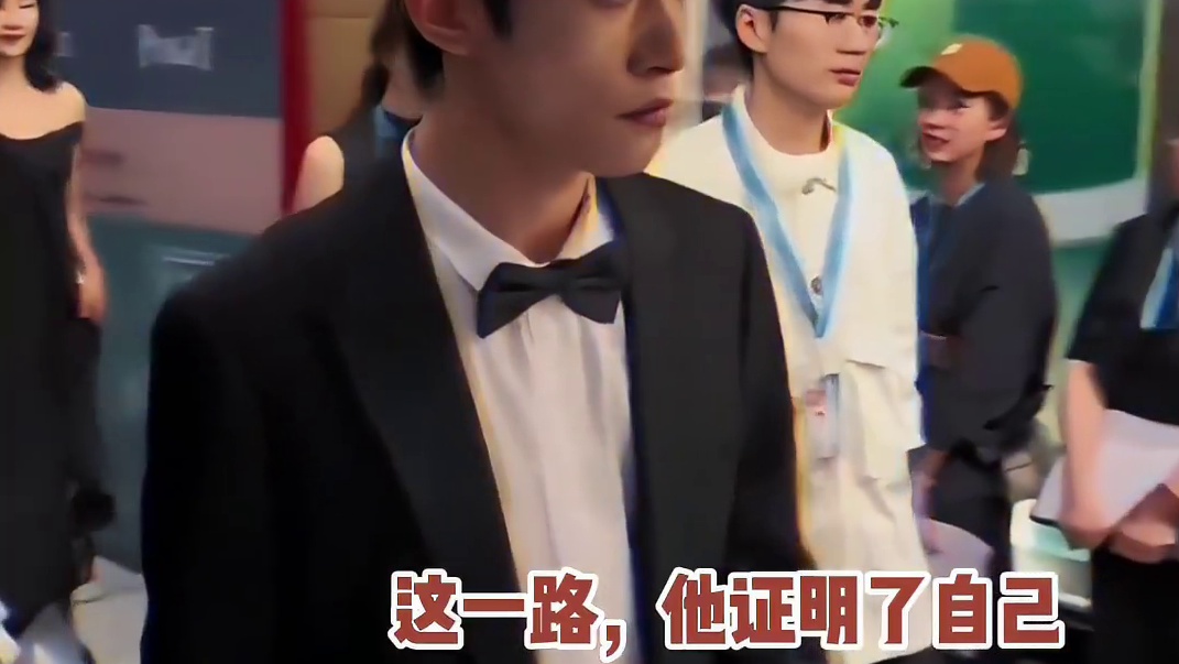 他们靠自己走出了一条属于自己的路