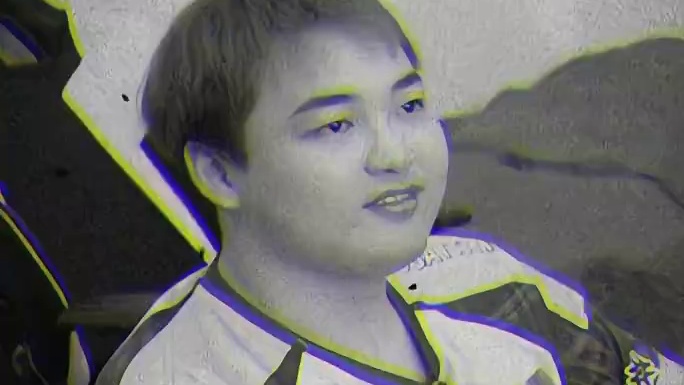 好险啊，差点就给chungmyung吃到了 #决胜巅峰全球电竞 #决胜巅峰 #决胜巅峰中国大师赛