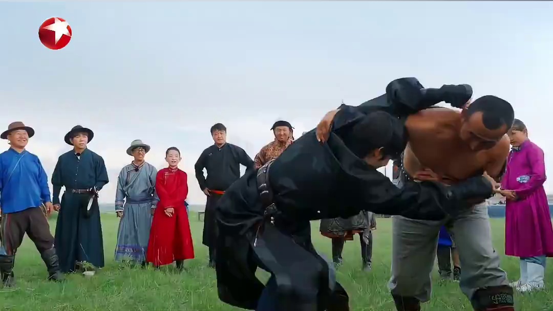 随风而唱，踏草而行！和于适、胡海泉、莫西子诗、仁科、杭盖乐队、刘凤瑶相约内蒙古的辽阔天地，拾取风中传