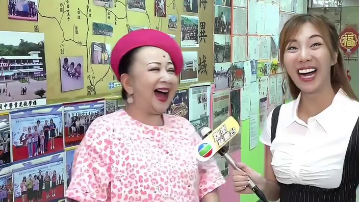 薛家燕再次澄清被骗两亿，男友笑问是否有其他外遇#薛家燕 #娱乐圈