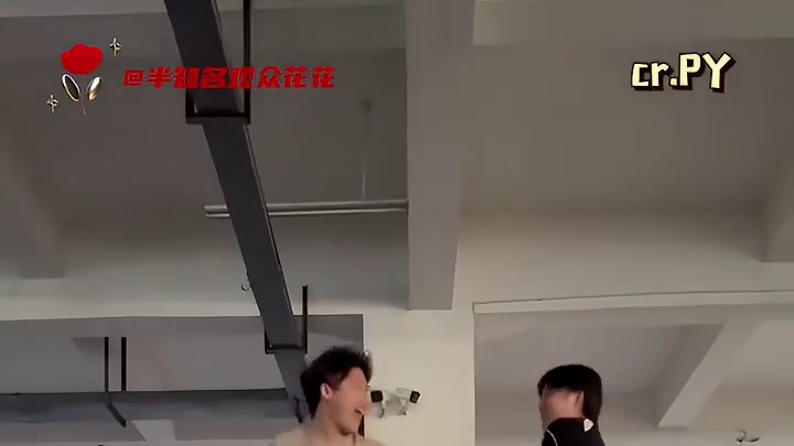 又来一个考验感情的小游戏#发条总动员#这游戏有点费感情