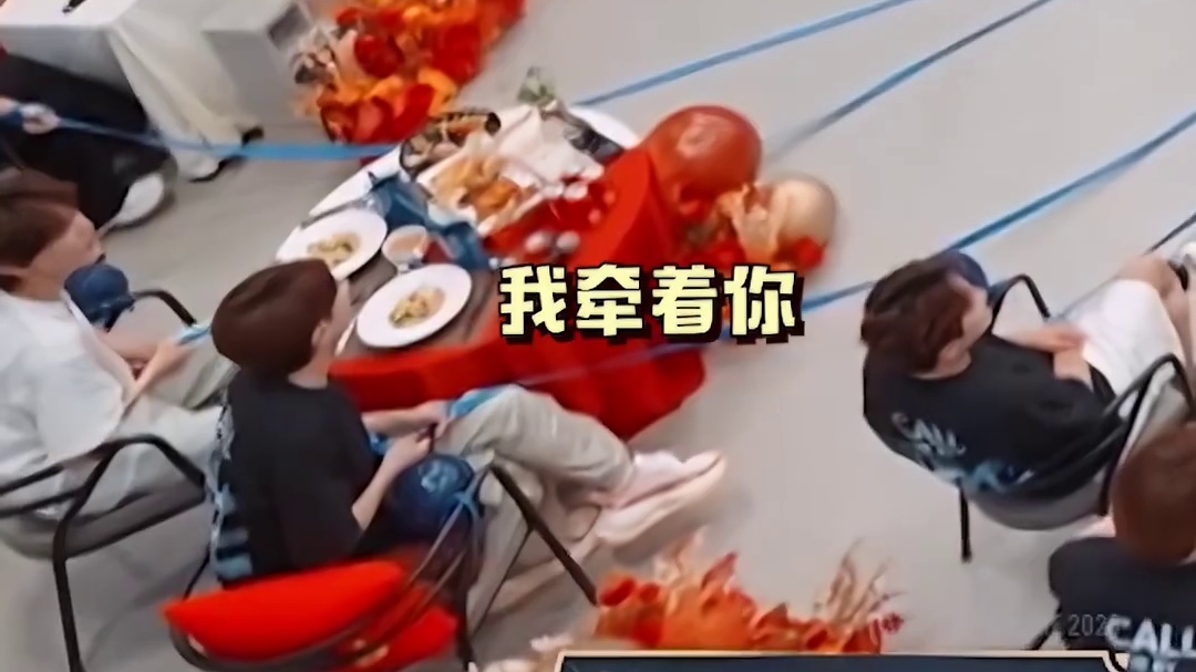 哥，求你开个水果小说防沉迷好吗？#沙一汀张口秒变偶像剧女主#沙一汀#披荆斩棘