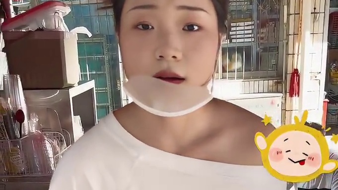 街头偶遇一家自选糖水，二十多种小料随便加，没想到被老板上了一课